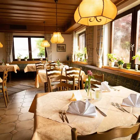 Zum Rossel Lichtenau 3*