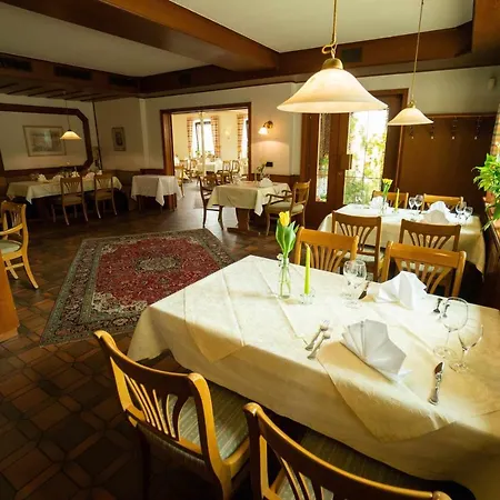 Zum Roessel Lichtenau 3*